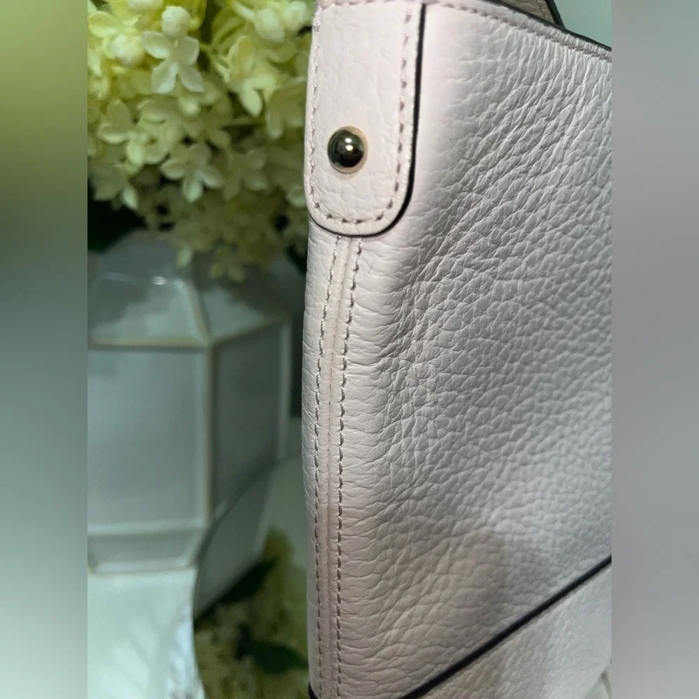 Kate Spade Southport Avenue Pink Crossbody – Timeless Style